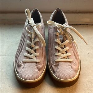 Rothy's Purple Sneakers with Low-Top Design and Textured Fabric